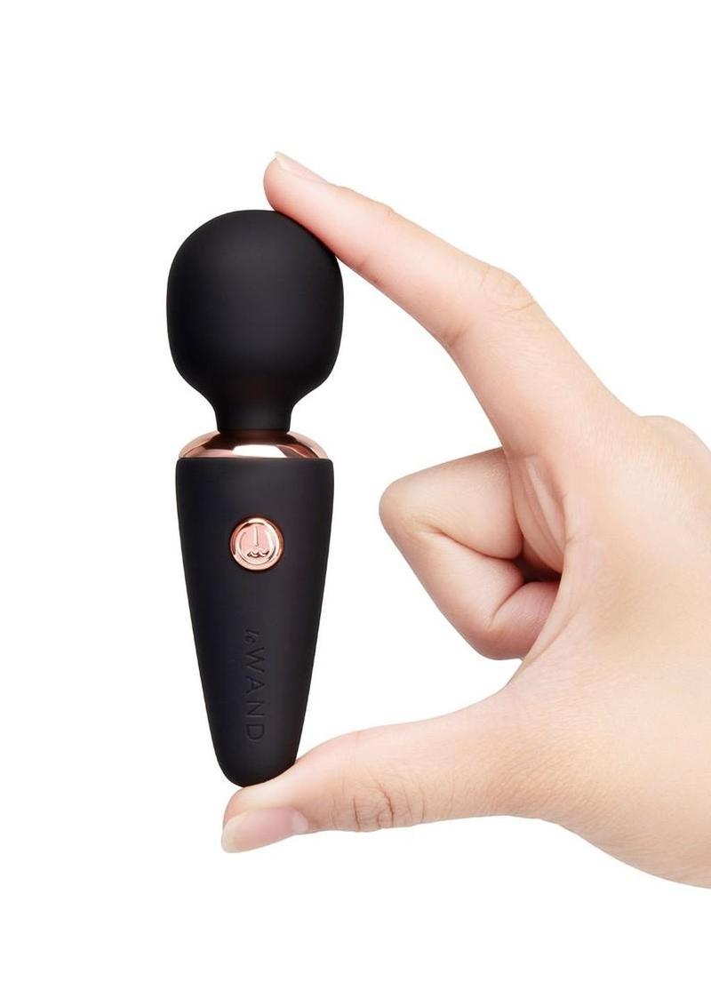 Le Wand | Microwand | Tiny Mini Wand-style Vibrator
