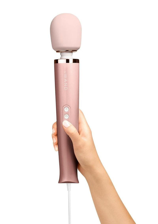 Le Wand | Powerful Plug-in | Wand-style Vibrating Massager