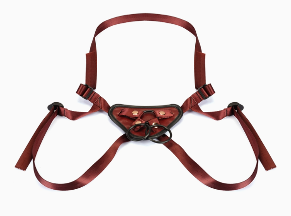 Liebe Seele | Leather Strap-on Harness | Red Wine